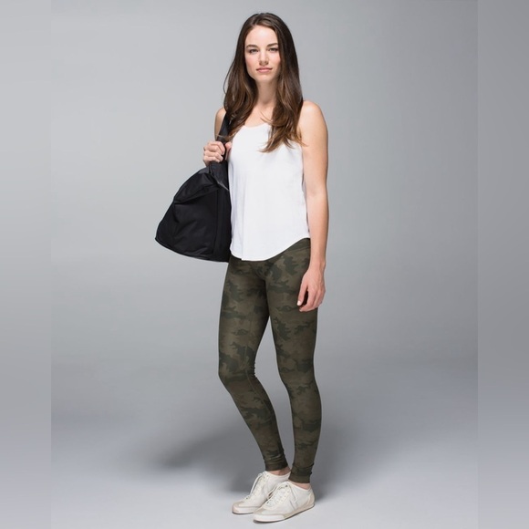 Lululemon Wunder Under Pant *Full-On Luxtreme
Savasana Camo 20cm Fatigue Green - Picture 5 of 9
